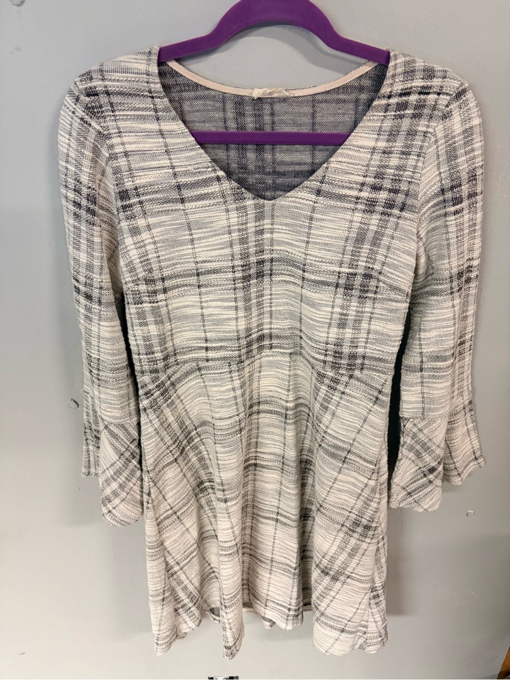 Mystree Ivory and Gray Plaid V-Neck dress women’s medium